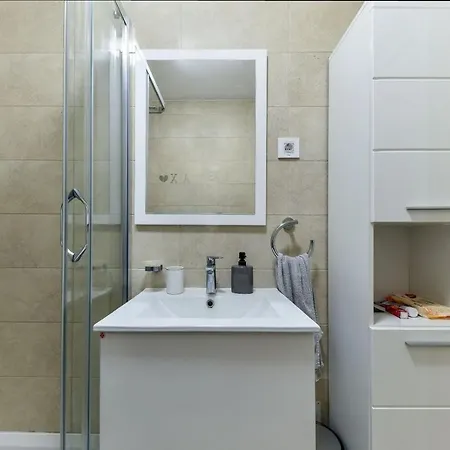 아파트 Relax Novi Sad, Telep